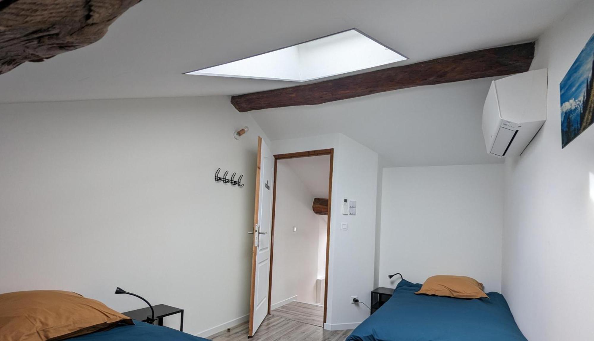 Apartamento Le Cinoche, Cocon Sous Les Toits Pont-de-Vaux Exterior foto